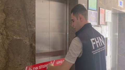 Bakıda yaşayış binasında liftin fəaliyyəti dayandırıldı - VİDEO