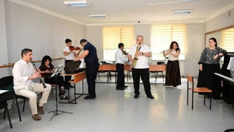 Sabah incəsənət məktəblərinə işə qəbul imtahanı keçiriləcək