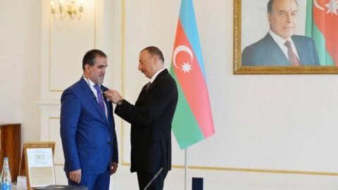 Rauf Arifoğlu İlham Əliyevə məktub yazdı
