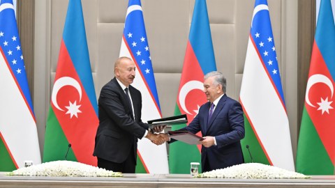 Azərbaycan-Özbəkistan münasibətləri yeni geosiyasi mərhələyə qədəm qoyur