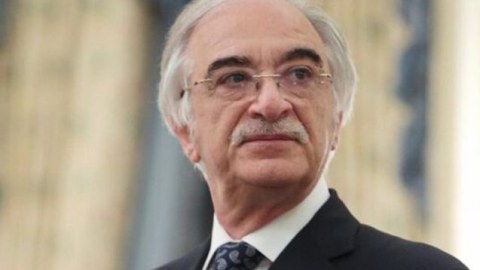 81 yaşlı Polad Bülbüloğlu boşanıb, yenidən evlənib