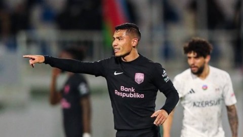 Özbəkistanlı futbolçu: Liqa mərhələsinə yüksələcəyimizə inanırdıq