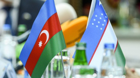 Azərbaycanla&nbsp;Özbəkistan ikili diplom proqramlarını genişləndirə bilər