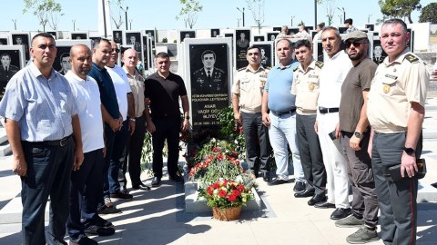 Vətən Müharibəsi Qəhrəmanın doğum günündə məzarı ziyarət edildi