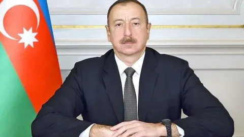 Prezidentdən San Marino liderlərinə təbrik