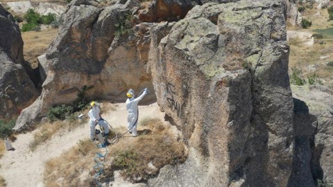 Türkiyənin tarixi irsi vandalizmə məruz qalır &ndash; GÖRÜNTÜ