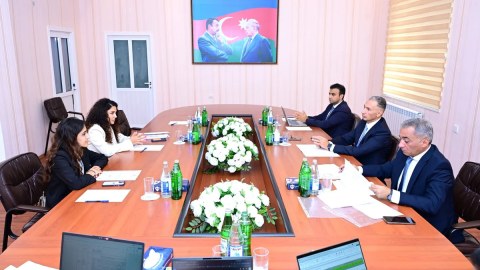 Rəşad Nəbiyev Bərdədə vətəndaşları qəbul edib