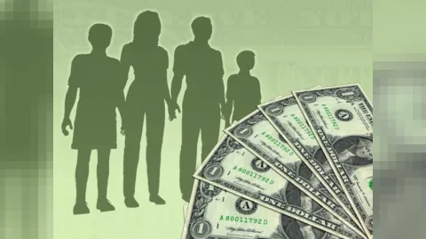 İran hər bir amerikalı ailəni 760 dollar ziyana salıb