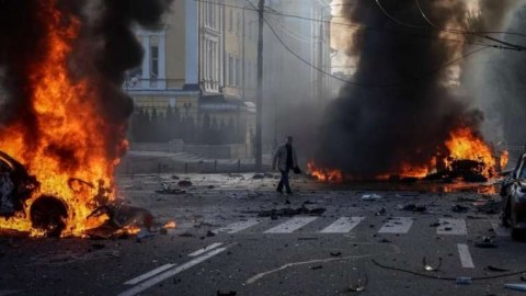 Rusiya Kiyevi vurdu: ölən və yaralananlar var