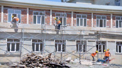 Azərbaycanda&nbsp;862 məktəbdə təmir-tikinti işləri aparılır