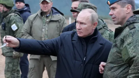 Putin tələblərindən geri çəkilmir - Müharibənin sonu görünmür