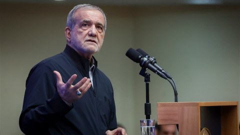 Pezeşkian rəsmilərə tapşırıq verdi: Həftədə bir gün avtomobilsiz