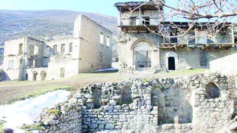 Azad edilmiş ərazilərdə abidələrə 700 milyon manatdan çox ziyan dəyib