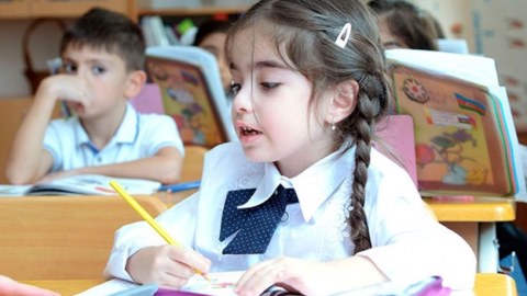 1-ci sinfə gecikən uşaqlar üçün elektron qəbul başlayır&nbsp;