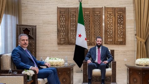 Əhməd Əl Şaraa&nbsp;Hakan Fidan regional məsələləri müzakirə edib
