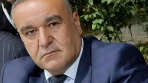 Müğənni qardaşını öldürən şəxsə ağır cəza - 17 il 6 ay