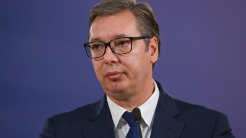 Vuçiç bu tarixdə istefa verəcək