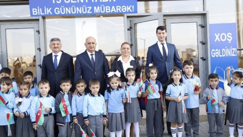Qarabağda ilk dəfə Bilik Gününü qeyd edən MƏKTƏBLƏR