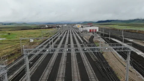 Qars&ndash;Dilucu dəmir yolu 2029-cu ilin sonunda hazır olacaq