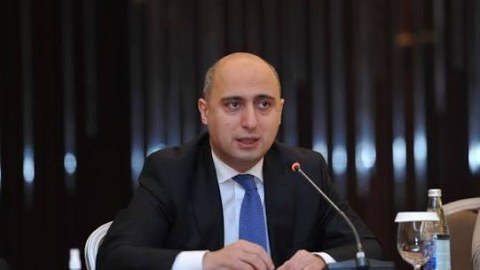 Rus bölməsinin məzunları üçün buraxılış imtahanı dəyişə bilər