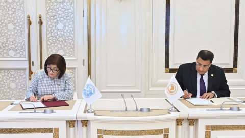 Spiker Pan-Afrika Parlamenti ilə memorandum imzaladı