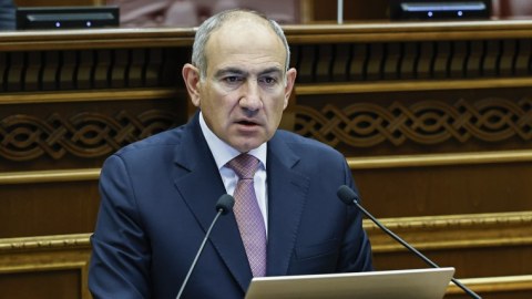 “Rusiya bazası Ermənistan üçün həyati əhəmiyyət daşımır” - Paşinyan