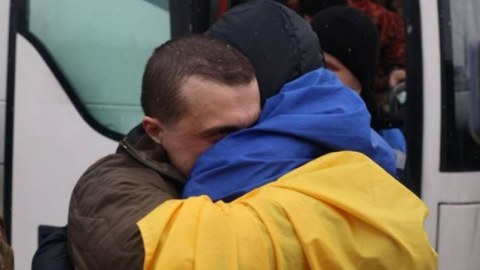 Rusiya və Ukrayna əsir düşən mülki şəxsləri dəyişdirdi