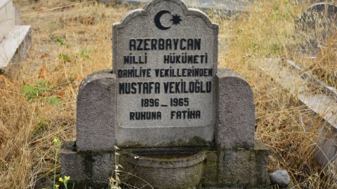 Ankarada fəryad edən məzar...