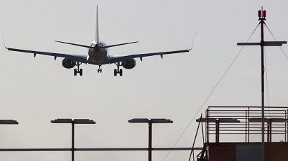 Rusiyada dron hücumlarına görə 400-dən çox uçuş təxirə salınıb
