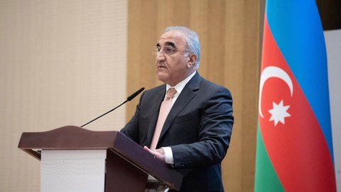 "Ali təhsil haqqında səsli düşüncələr - Müzakirə təklifi" - UNEC rektoru