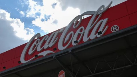 “Coca-Cola”dan istifadəyə qadağa qoyuldu