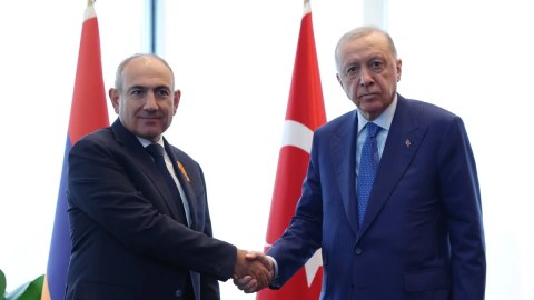 Azərbaycan-Ermənistan sülh prosesini müzakirə etdilər – YENİLƏNİB