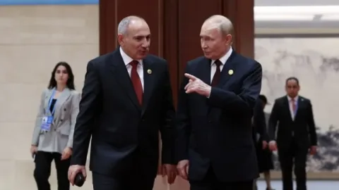 Moskva İrəvana noyabra kimi vaxt verdi: 4 TƏLƏB