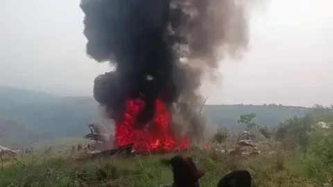 Konqoda hərbi təyyarə qəzaya uğrayıb, 13 nəfər ölüb