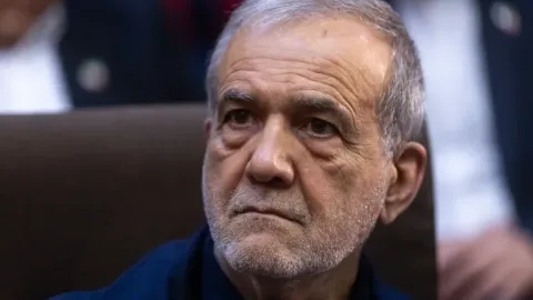 Pezeşkian Trampın Hörmüzlə bağlı təklifinin təfərrüatlarını açıqladı