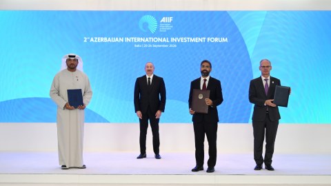Deputat Azərbaycanın yeni iqtisadi hədəflərini açıqladı