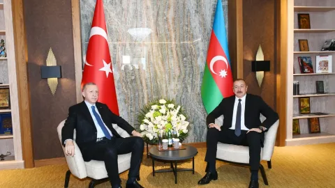 Ərdoğan İlham Əliyevə zəng etdi