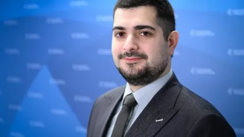 Azərbaycanlı ekspertdən böyük uğur! - FOTO