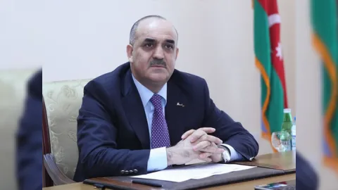 Səlim Müslümov akademiyada işə başladı