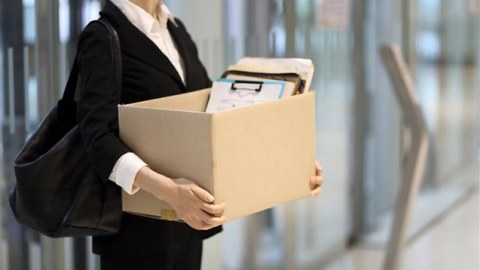 Bu dövlət qulluqçularını işdən çıxarmaq mümkün olmayacaq