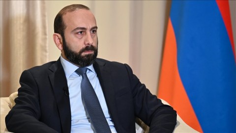 Ermənistan XİN rəhbəri İrandadır