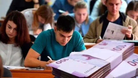 Ödənişli qəbul oldular, pulsuz oxuyacaqlar