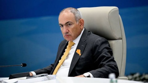 Paşinyan: Ermənistan Rusiya ilə dəmir yolu sazişini ləğv edə bilər
