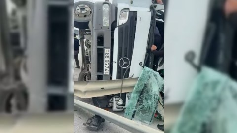 Bakı-Qazax yolunda ağır qəza: 4 ölü, 1 yaralı- YENİLƏNİB1
