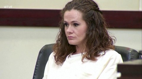 Krista Payk iki ölümcül inyeksiyadan sonra yeriyir