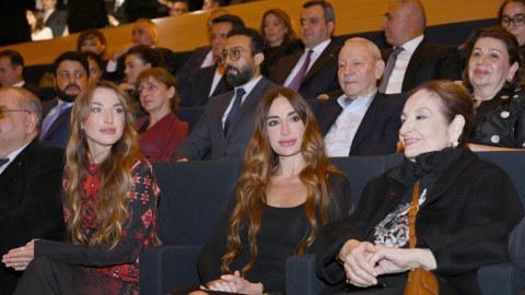 Arzu və Alyona Əliyevalar "44" bədii filminin premyerasında - FOTOLAR