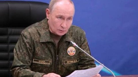 Putin zərbələrə cavab veriləcəyini dedi