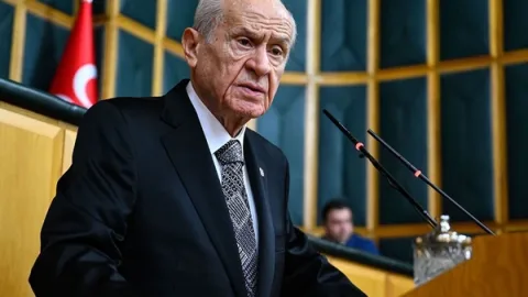 Birliğimizi dosta düşmana bir kez daha ilan edeceğiz - Bahçeli