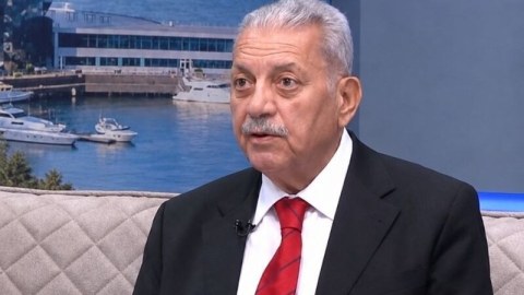 Xalq artistinin vəziyyəti ağır olaraq qalır