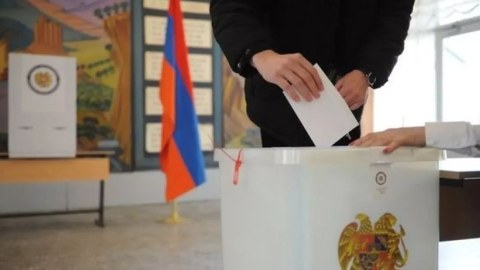 Հայաստանում արտահերթ ընտրությունների մասին հայտարարությունը խուճապ է առաջացրել իշխանության շրջանում